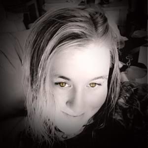 Meet your Posher, Roxanne